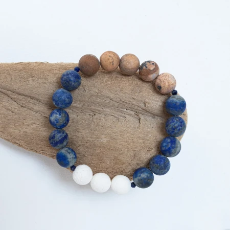 bracelet-where-the-whales-dance-top-view.jpg
