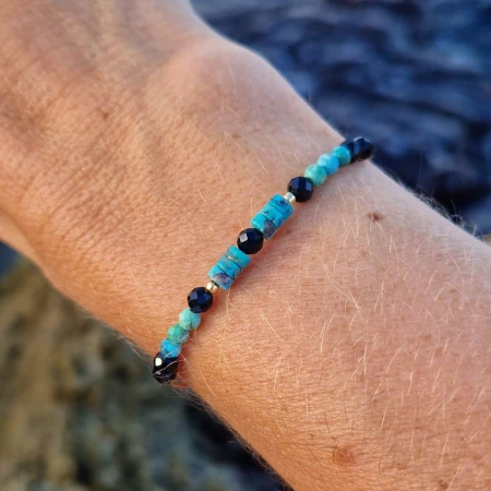 bracelet-ancient-grove-on-hand.jpg