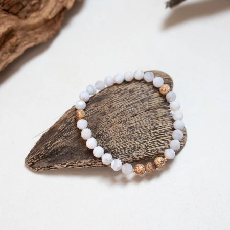 bracelet-a-frosted-dawn-by-the-sea-studio-shot.jpg