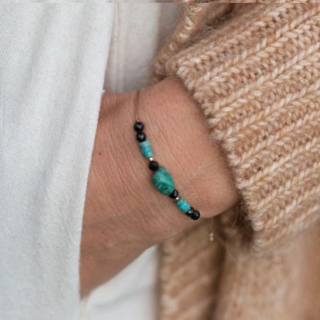bracelet-wild-forest-on-wrist.jpg