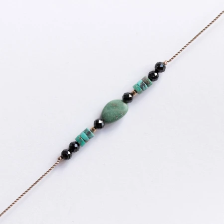 bracelet-wild-forest-top-view.jpg