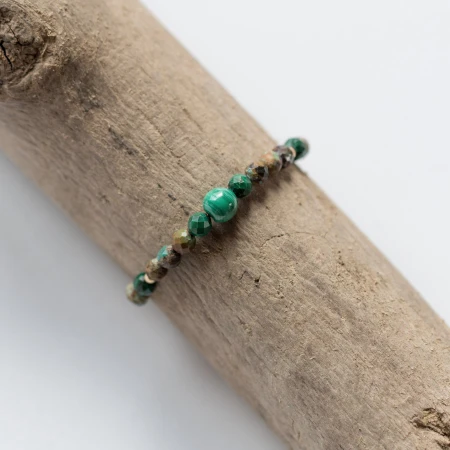 bracelet-forest-path-studio-composition-3.jpg