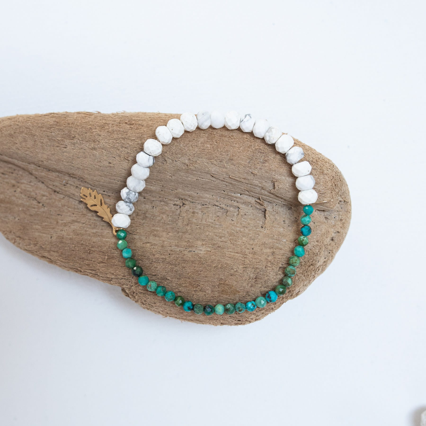 bracelet-between-earth-and-heaven-top-view.jpg