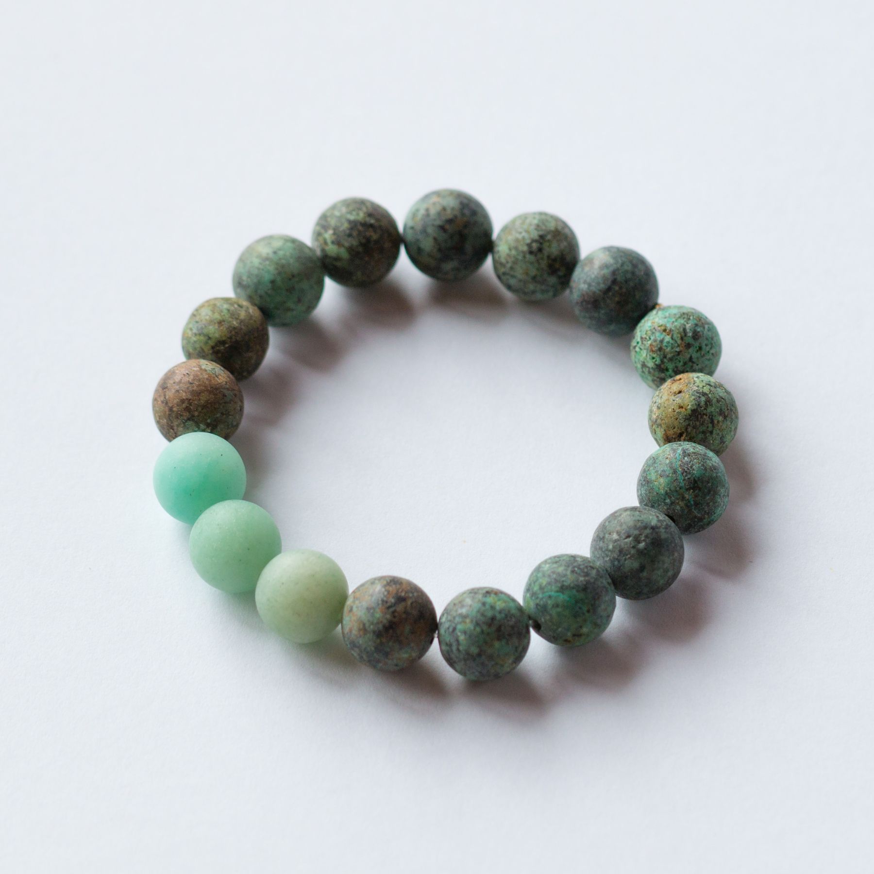 bracelet-forest-lake-front-view.jpg