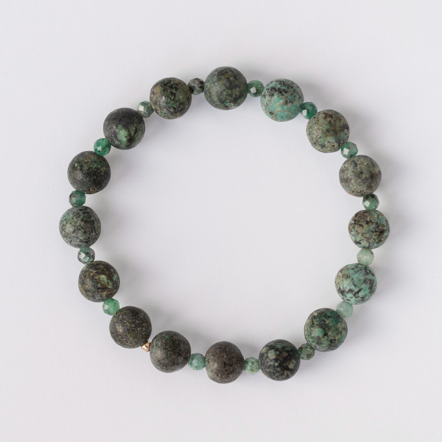 bracelet-forest-treasures-top-view.jpg