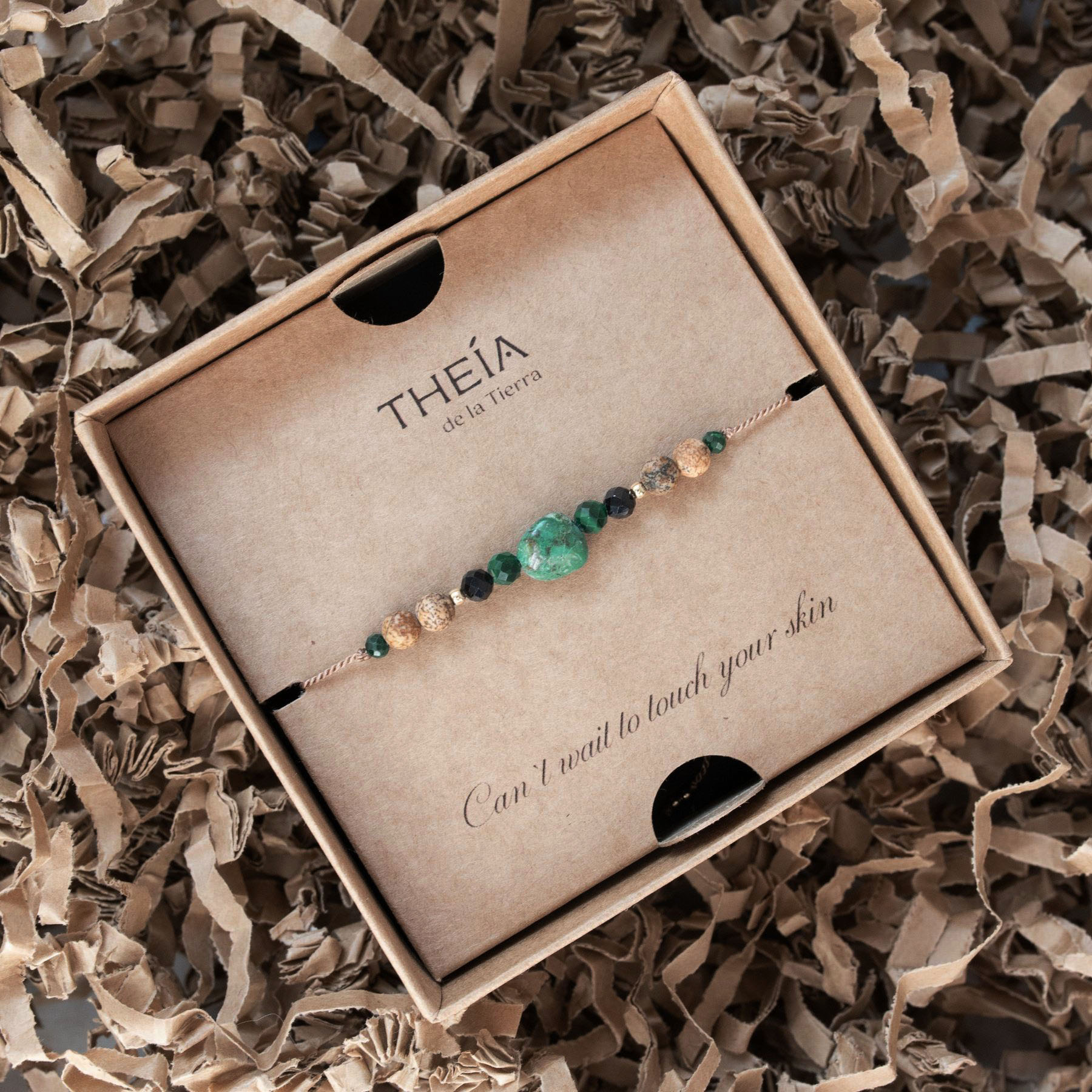 bracelet-song-of-the-forest-in-the-box.jpg
